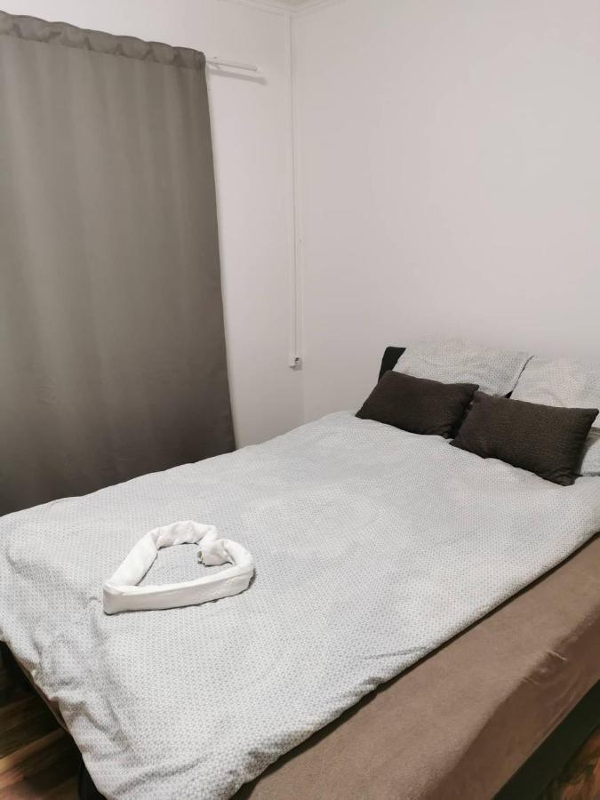 Tifani Apartman Кестхей Екстер'єр фото
